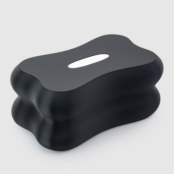 Plumpy Tissue Case Signature [ Matte Black Eco ]