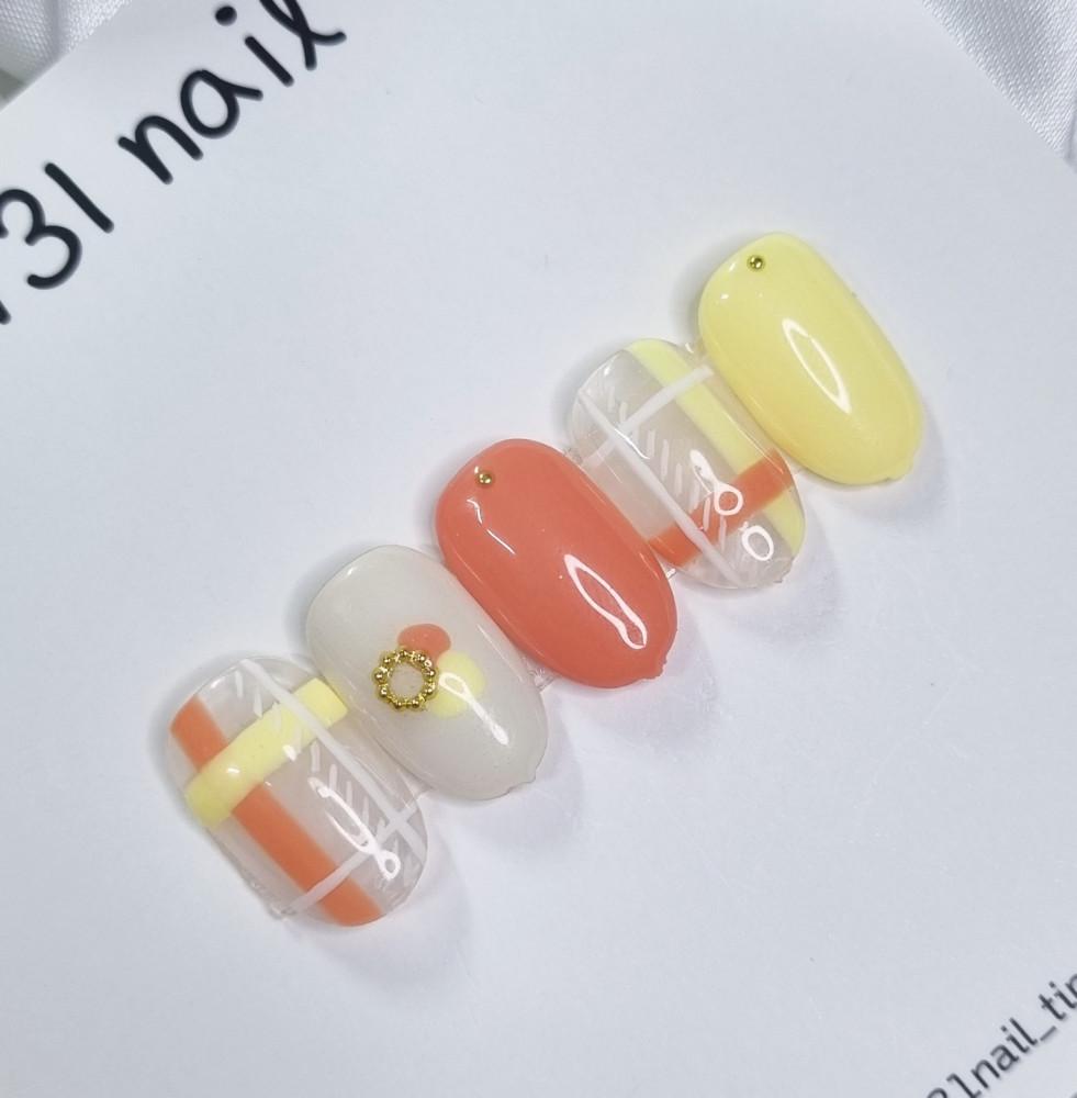 가을 체크 수제 네일팁 데일리 네일아트 셀프네일 체크네일 가을네일 체크무늬