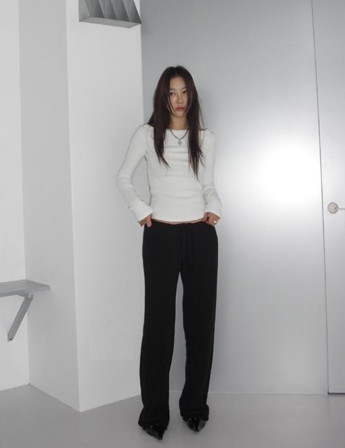 올슨 off shoulder daily top (기모)