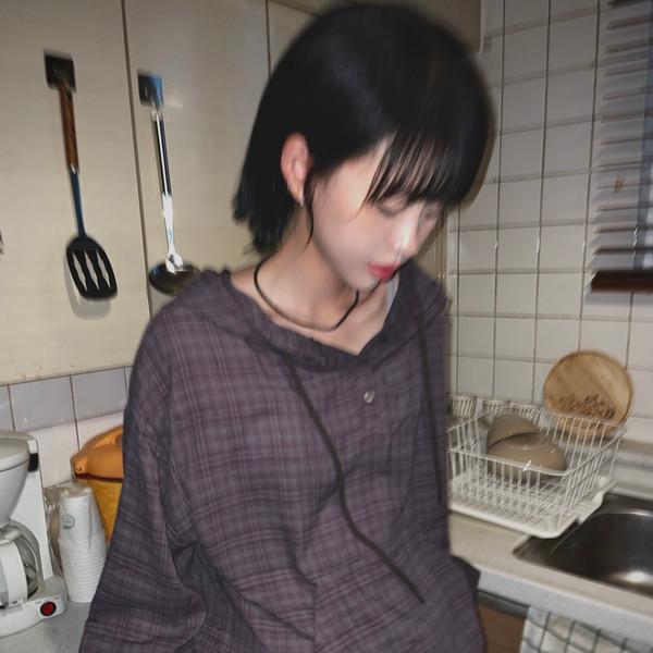 donguri check hoodie t