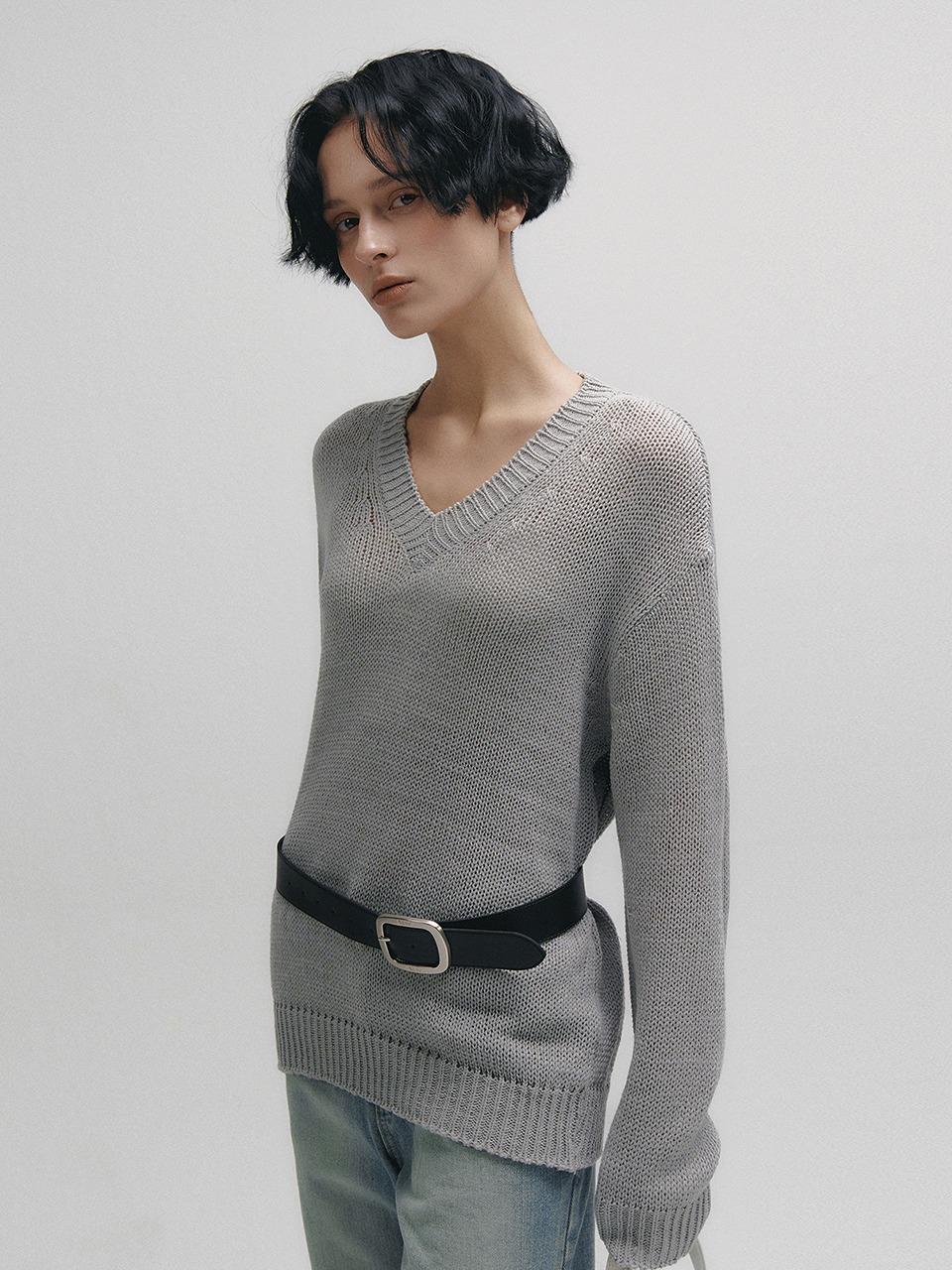 Flow V-neck Loose Fit Knit (Gray)