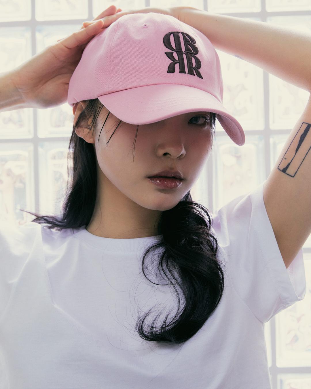 시그니처 볼캡 Rosie cream