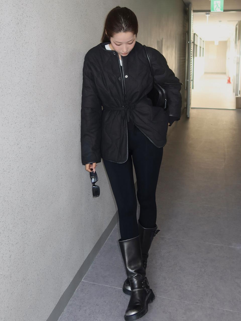 벨티드 퀼팅 점퍼_BLACK