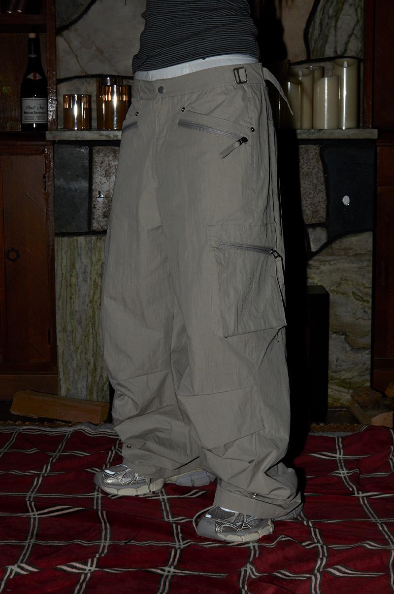 PINE PARACHUTE CARGO PANTS