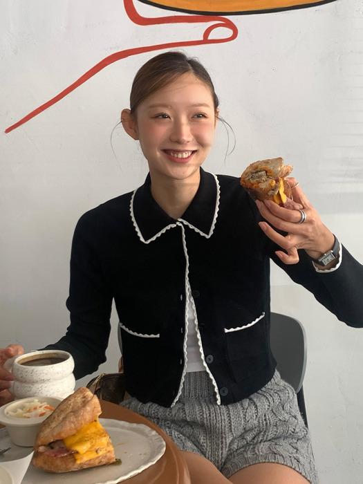 Frill pattern fitted guardigan_black