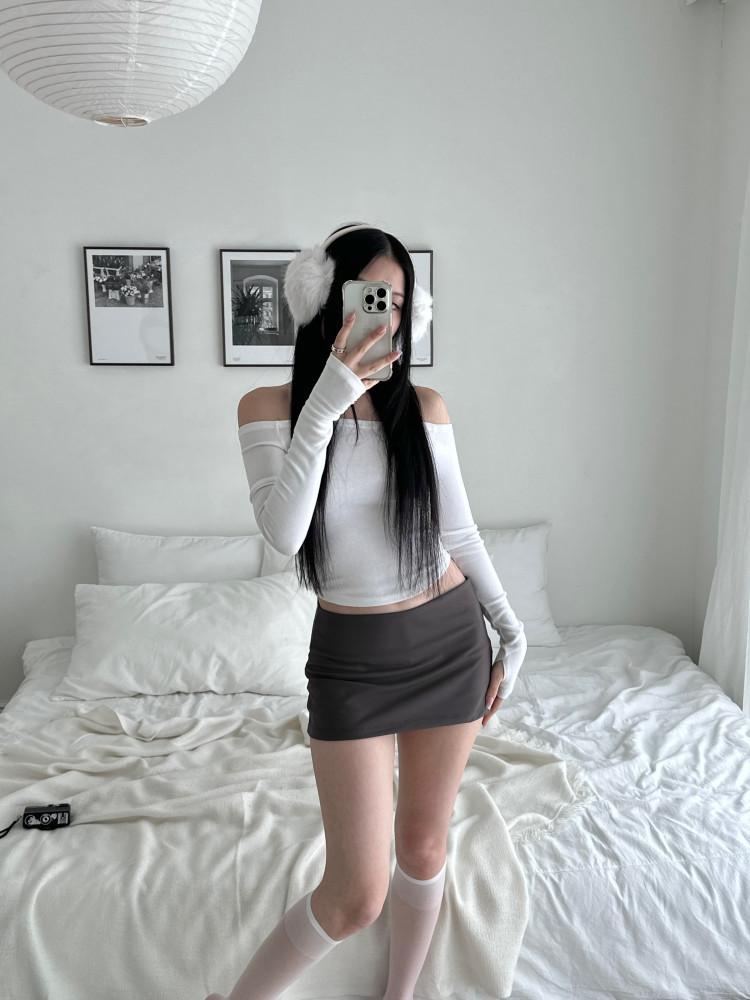 low micro mini skirt / 로우 마이크로 미니 스커트 : as i please