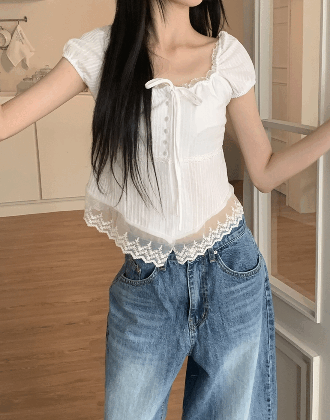 사선 레이스 반팔 블라우스 - 2 color