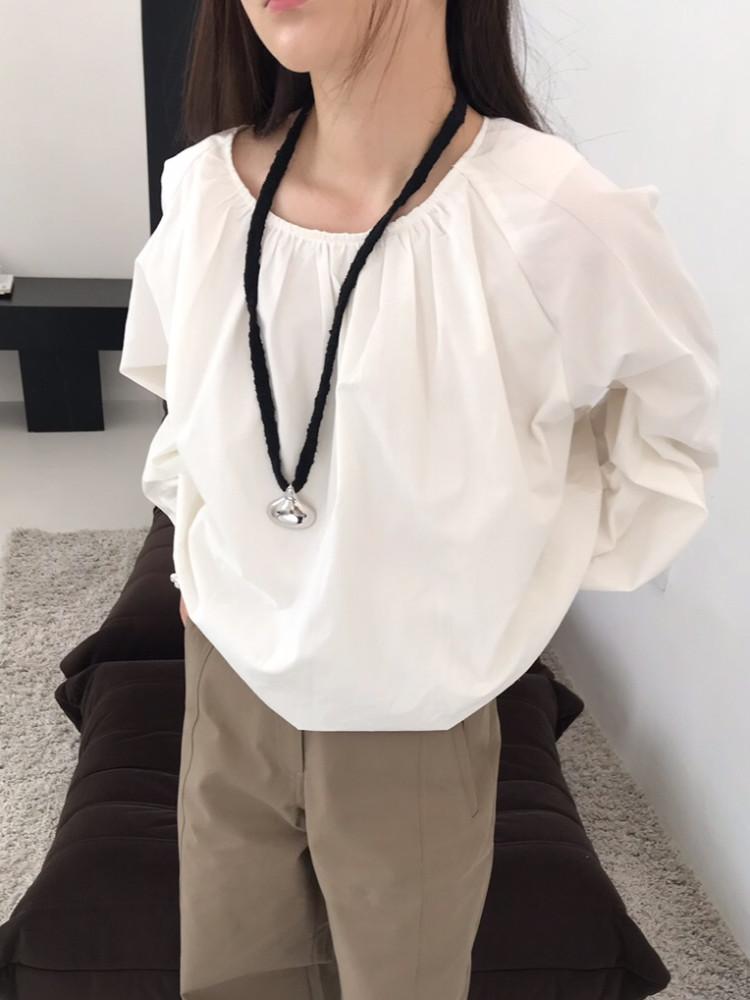 에스 핀턱블라우스 프릴블라우스 벌룬블라우스 여성하객룩