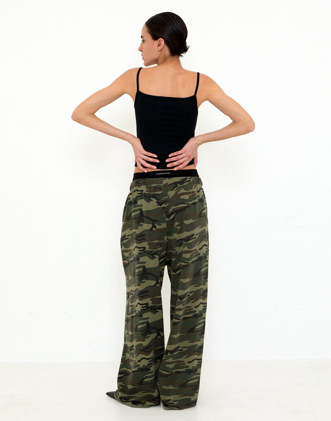 261 Camo Wide Sweat Pants (Woodland)