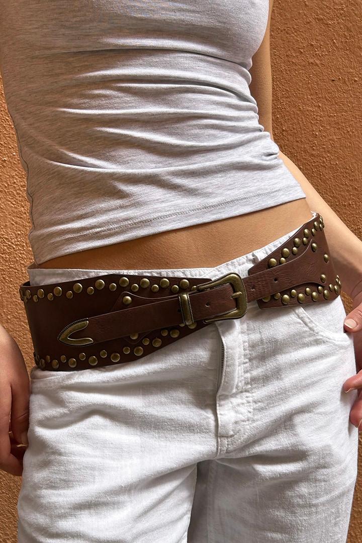 Studded belt