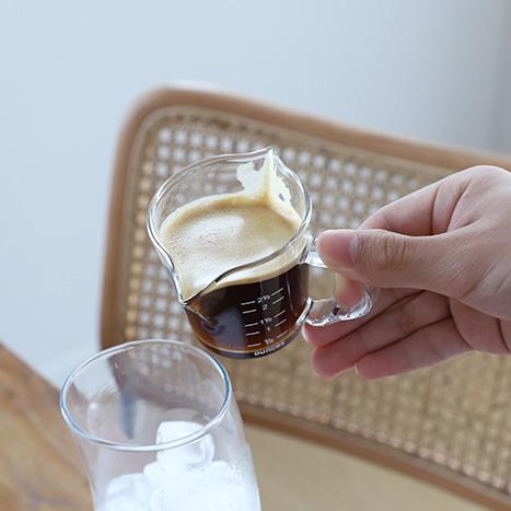 눈금 에스프레소 샷잔