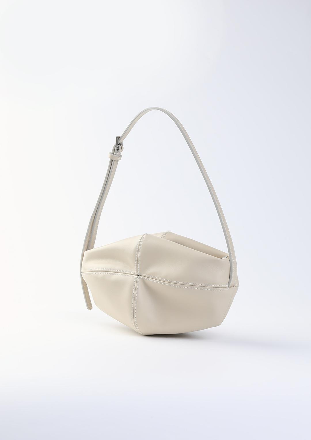 mini dol _ ivory1st pre-order  4.2 순차배송
