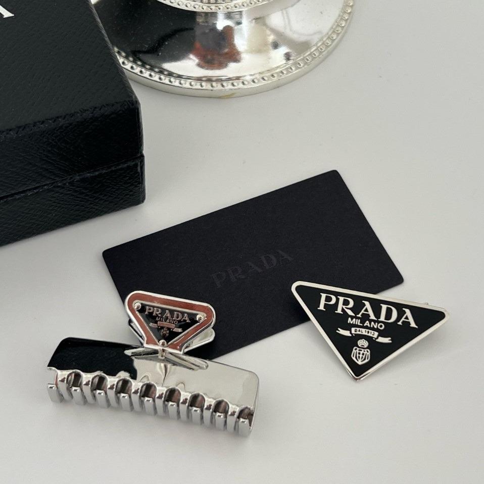 P 브로치, 집게핀