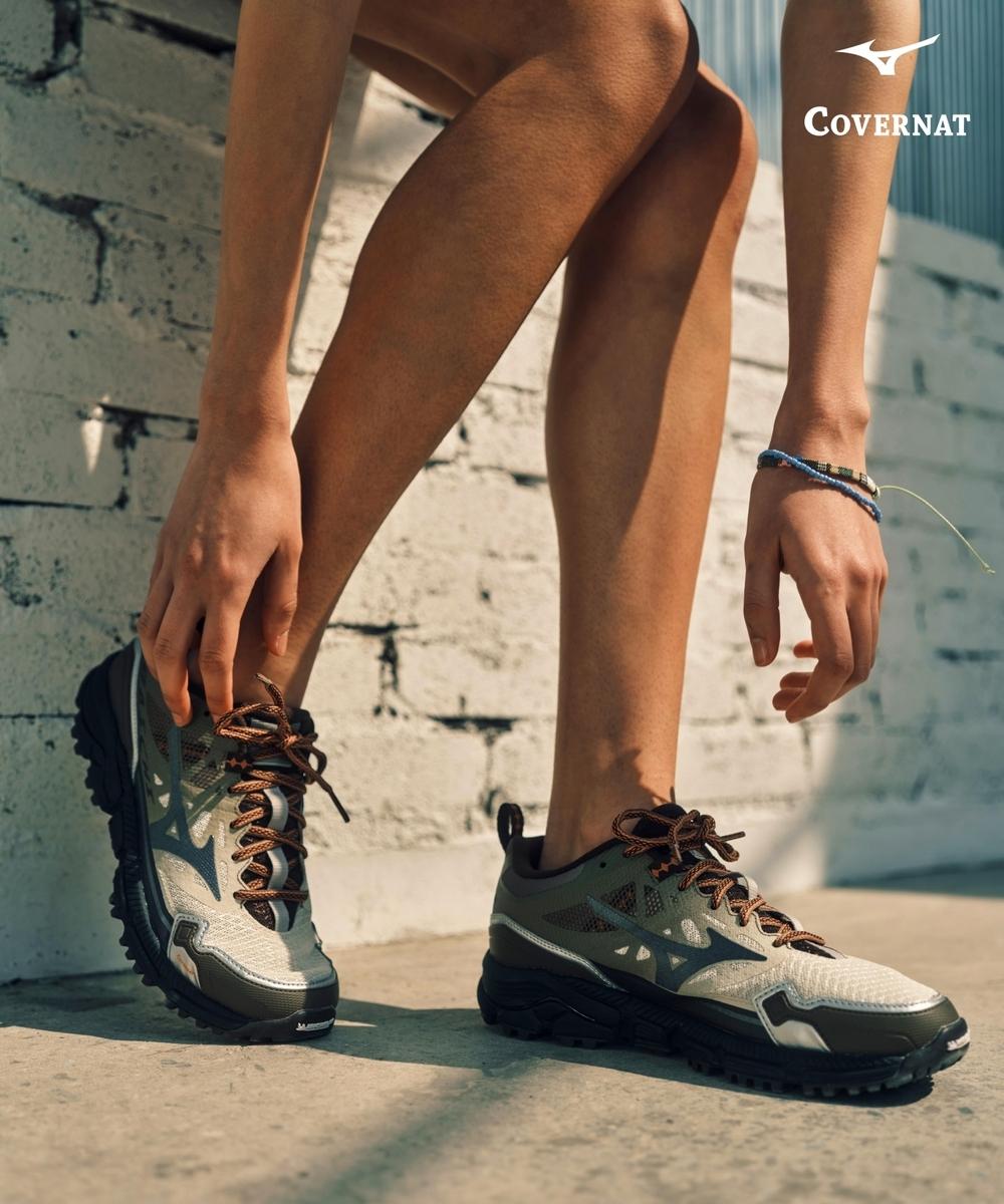 [커버낫 X 미즈노] 웨이브 다이치 LS 브라운