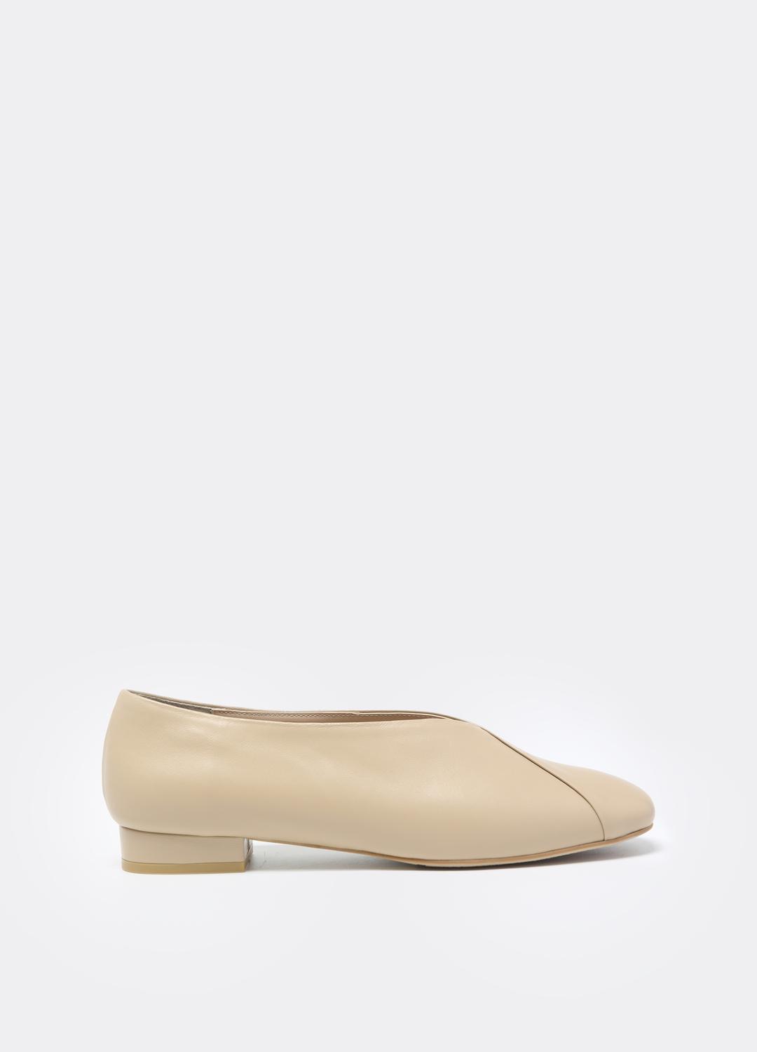 FOLDED LOAFER (BEIGE)