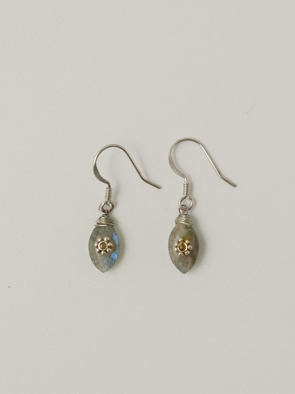 Boat Gray Labradolite Earrings (Silver925)