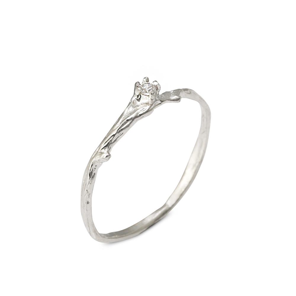 DAILY RING 28