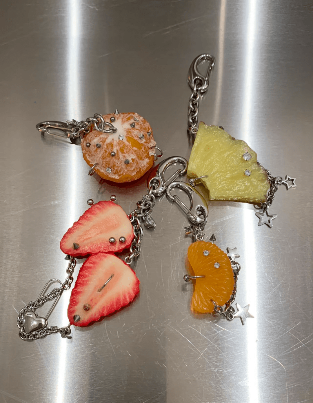 쏠띵즈 실버 스타 바나나 딸기 과일 키링 스트랩 열쇠고리