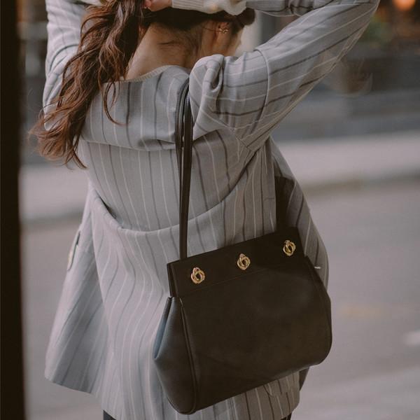 Butter-ring Bag Black