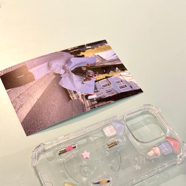 "three-person house" resin case