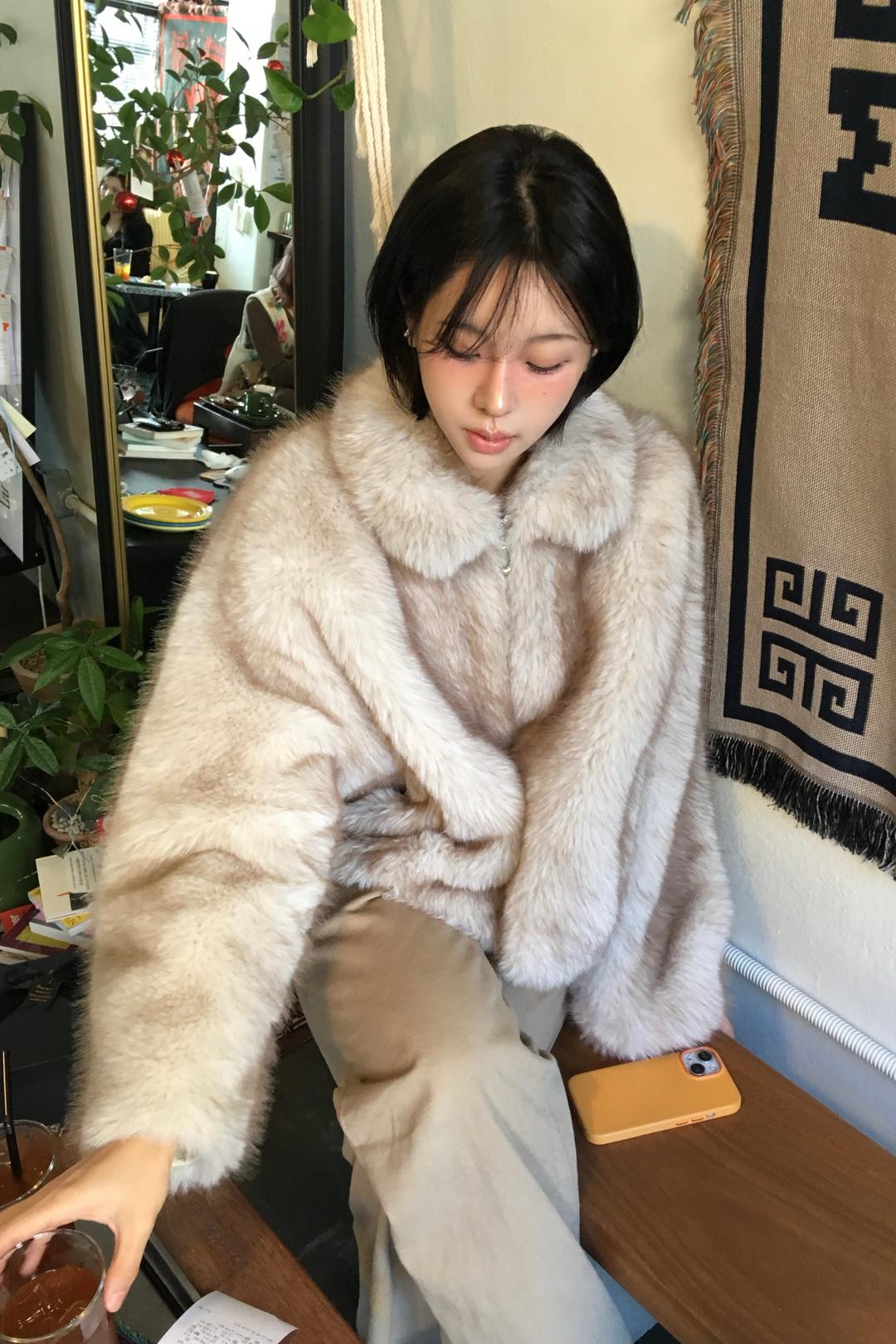 아브 Morning Fog Fur Jacket
