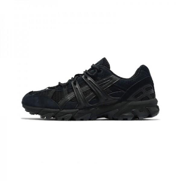 ASICS 아식스 공용 젤 소노마 15-50 블랙 1201A438-001