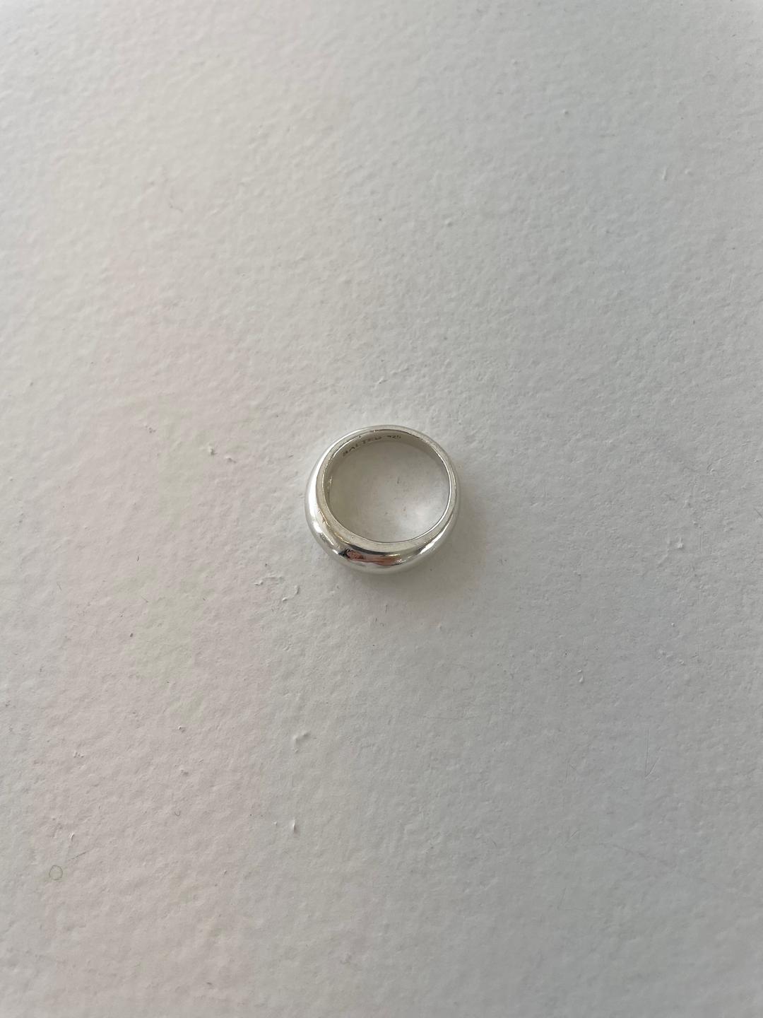 Mini dome ring