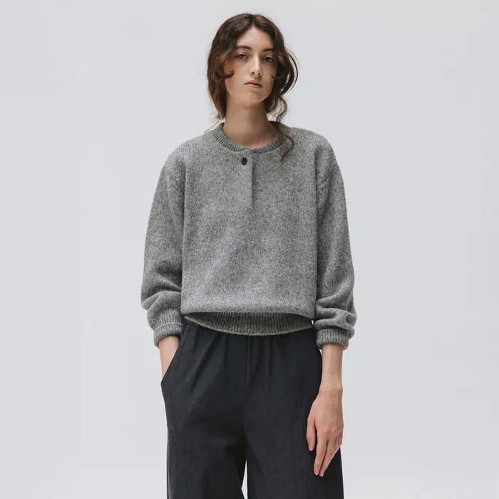 alpaca henley knit (melange gray)