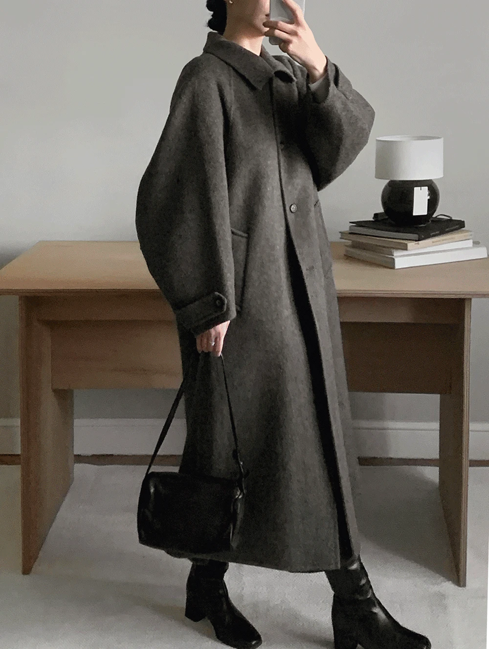 Round handmade coat<font style="font-size:0px