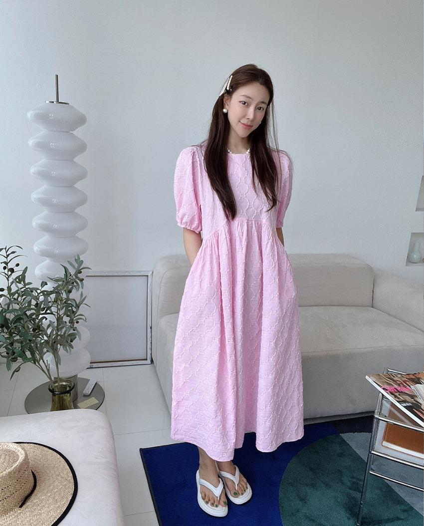 Diamond ribbon dress