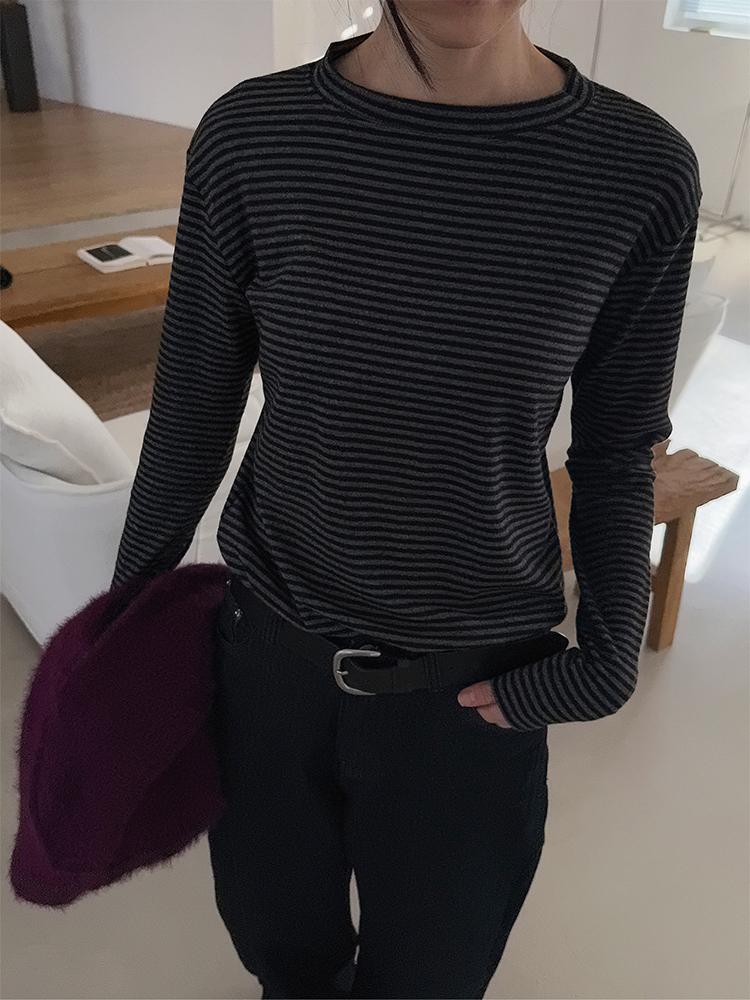 크렘므 빌터 기모 스트라이프 티셔츠