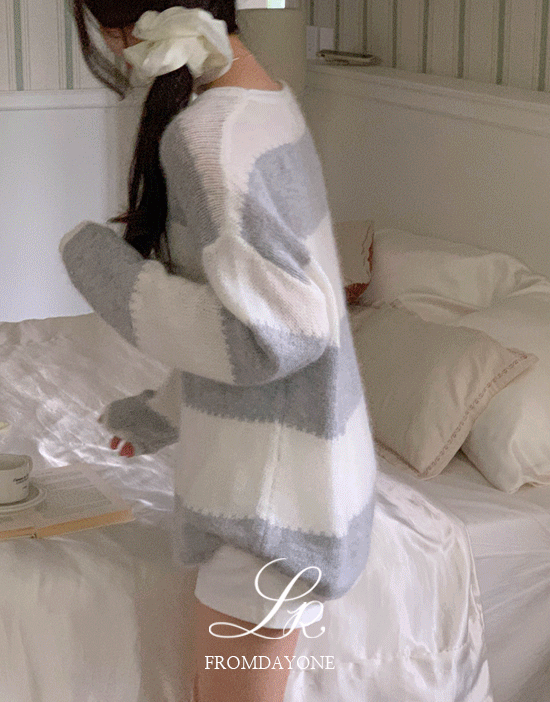 프롬데이원  [울🧶함유]단독)론리브 여리루즈 단가라 니트(라운드넥/꾸안꾸/데일리룩/데이트룩/여친룩/모임룩)