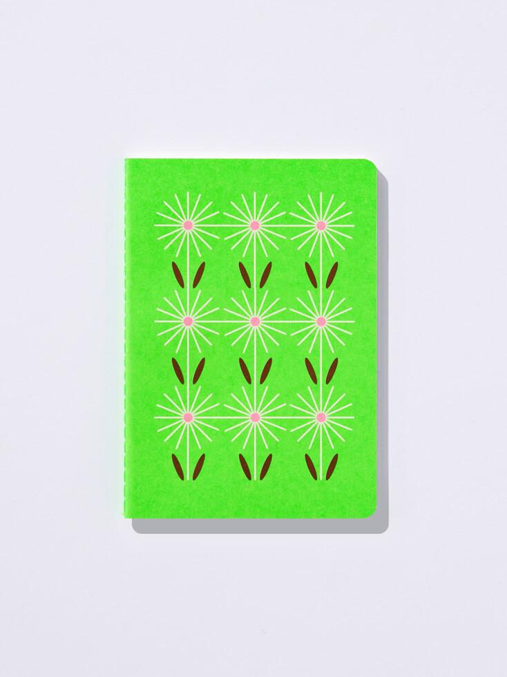 MOHS Stitch Note Spring Edition-02 Flowers on the grass