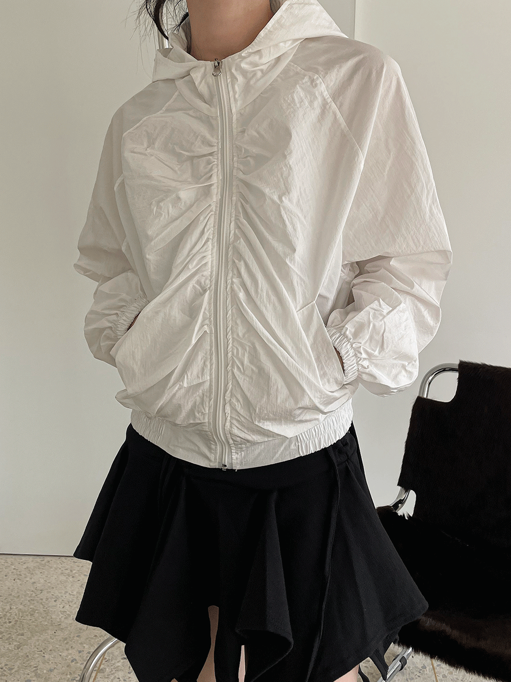 FRONT SHIRRING SHORT WIND JP
