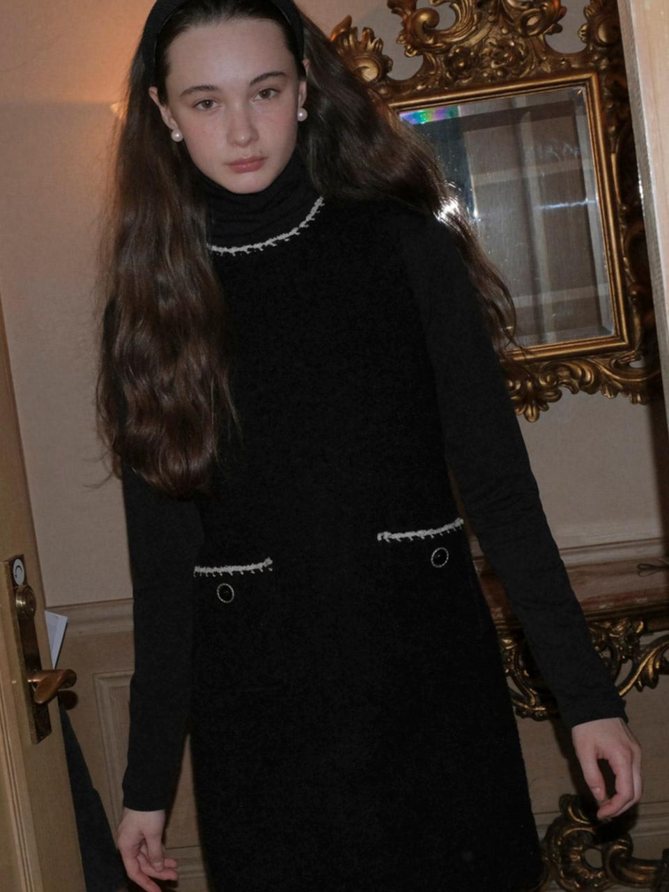 BOUCLE MINI DRESS - BLACK