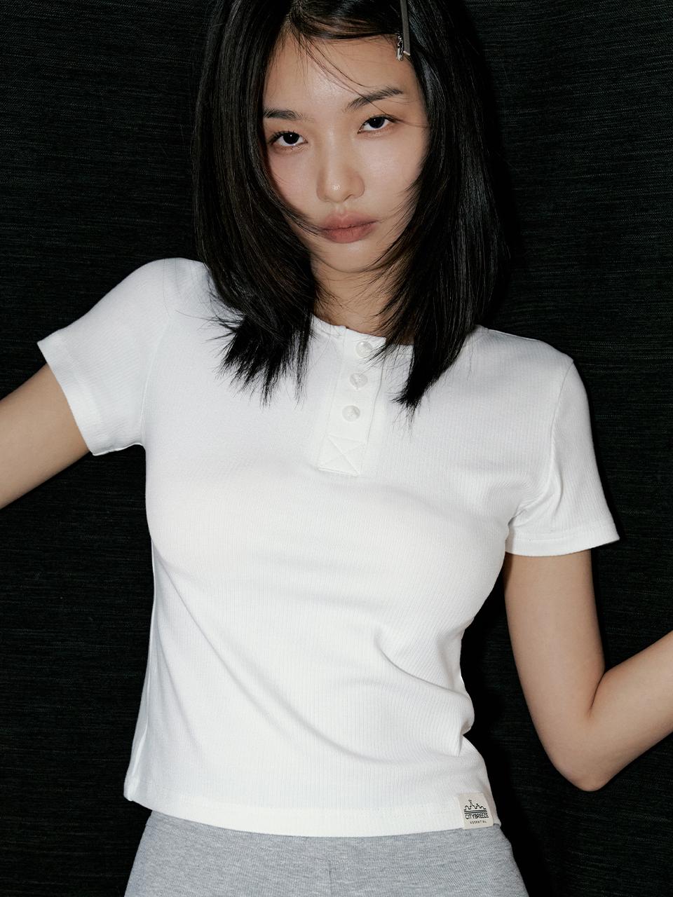 [6/12 예약배송] 에센셜 헨리넥 골지 반팔티_WHITE