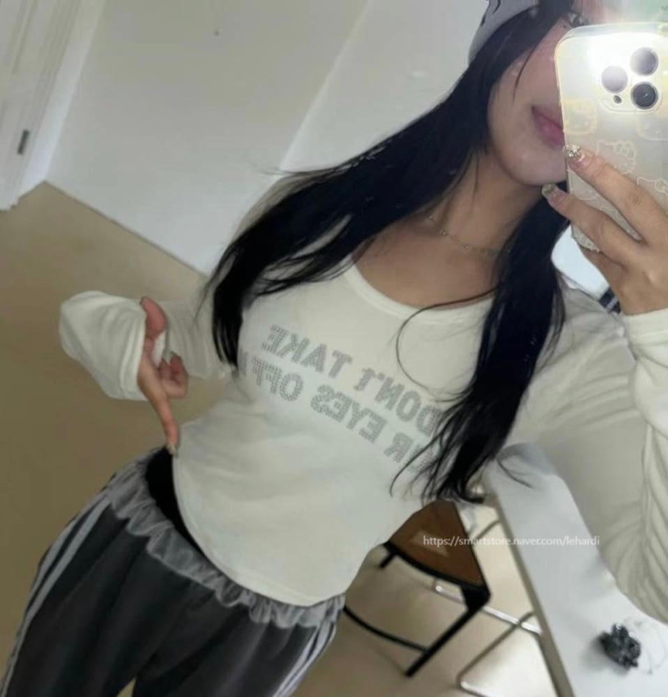 (SALE) kiki 키키 오프미 티셔츠 (벨벳기모원단 워머 긴팔 큐빅 이너티)