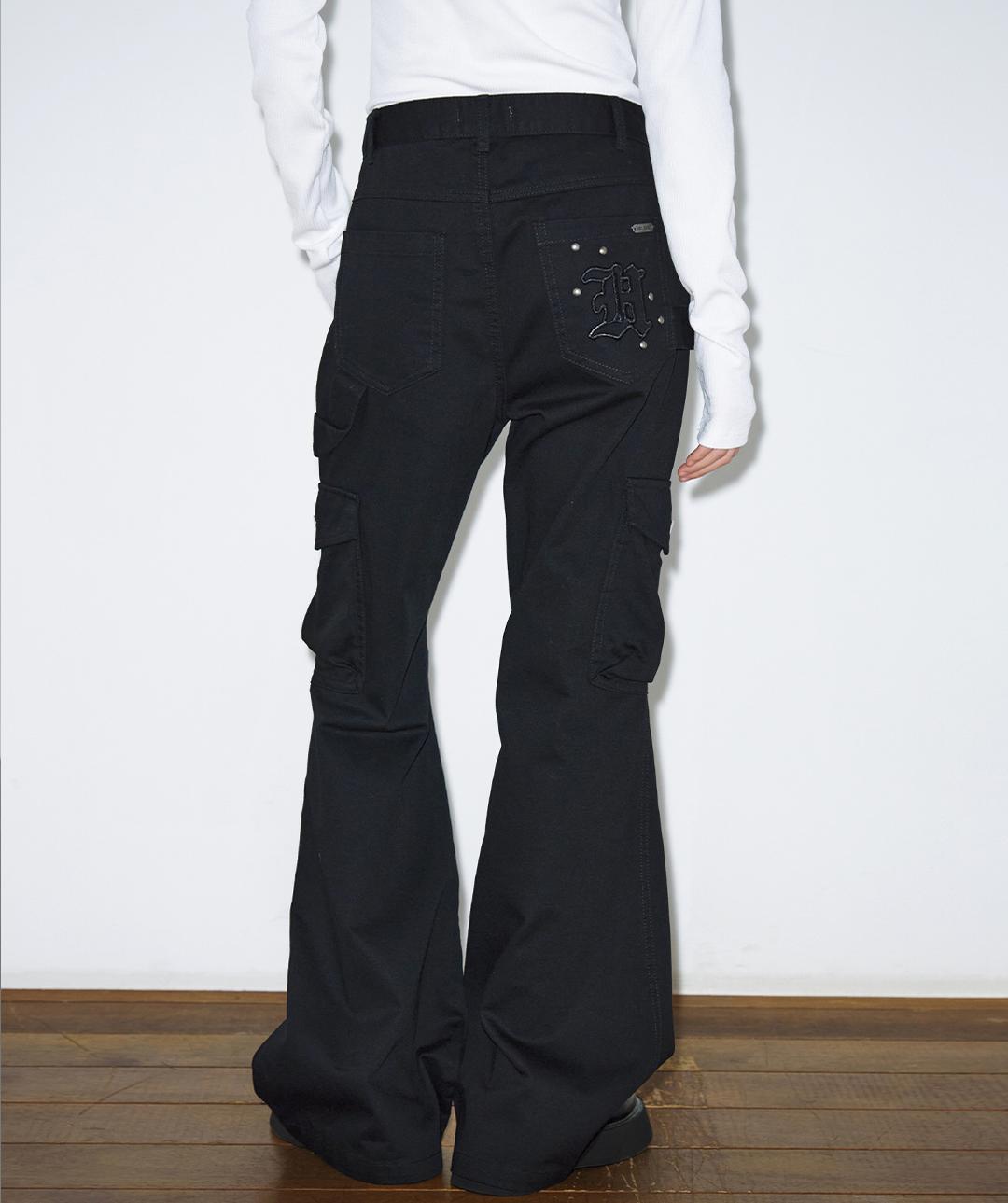 헬레네파리스 피그먼트 스터드 부츠컷 팬츠 [블랙]