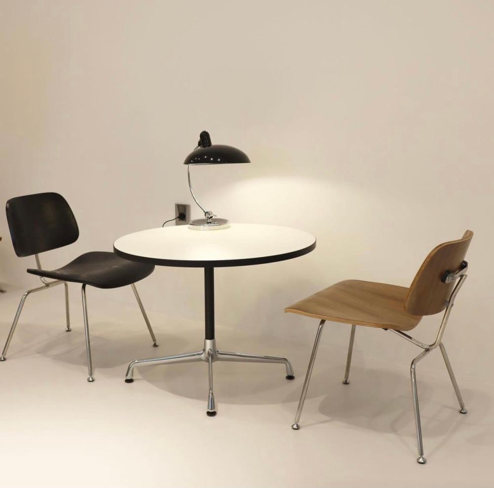 헤이유드 블랙앤 화이트 원형 테이블 우드 라운드 임스테이블 미드센츄리모던