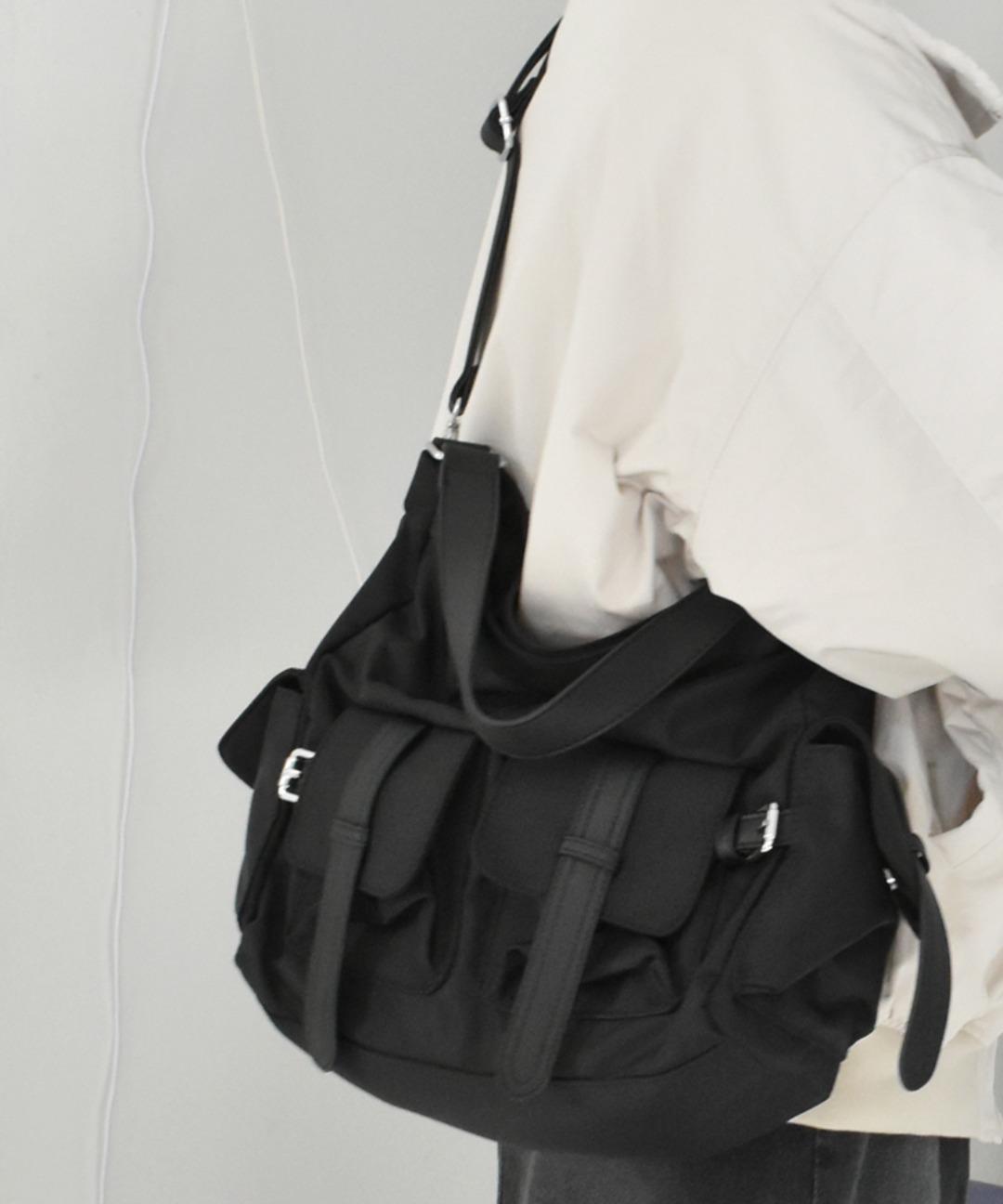 킨버 숄더크로스백