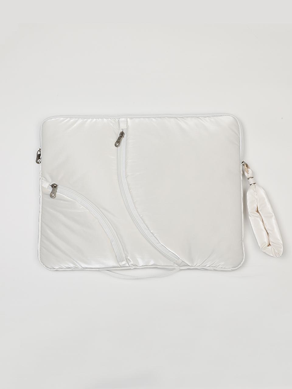 Lake 16" Laptop Clutch_Cream