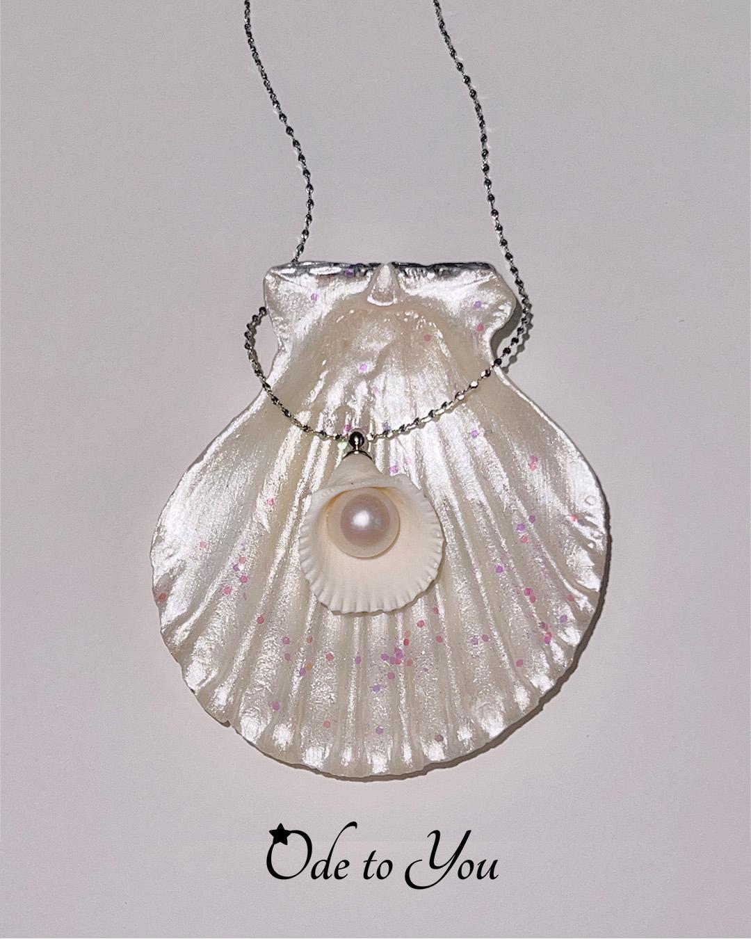 VENUS PEARL NECKLACE