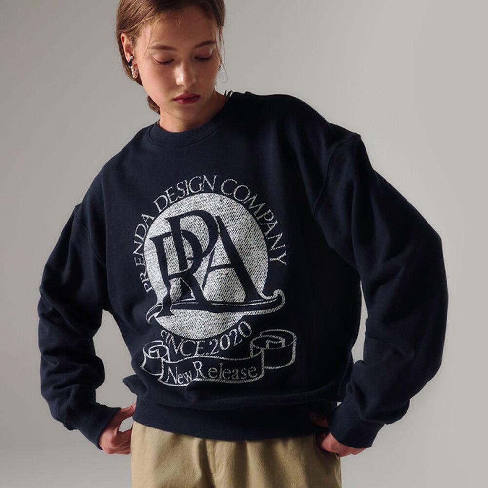 [단독] ROUND LOGO CREWNECK SWEATSHIRT NAVY