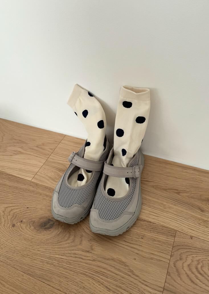 Dot Socks - ivory