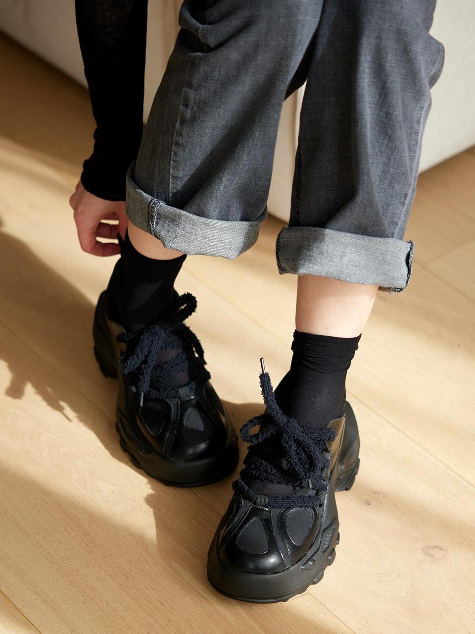 매드 레이스 스니커즈 (BLACK)