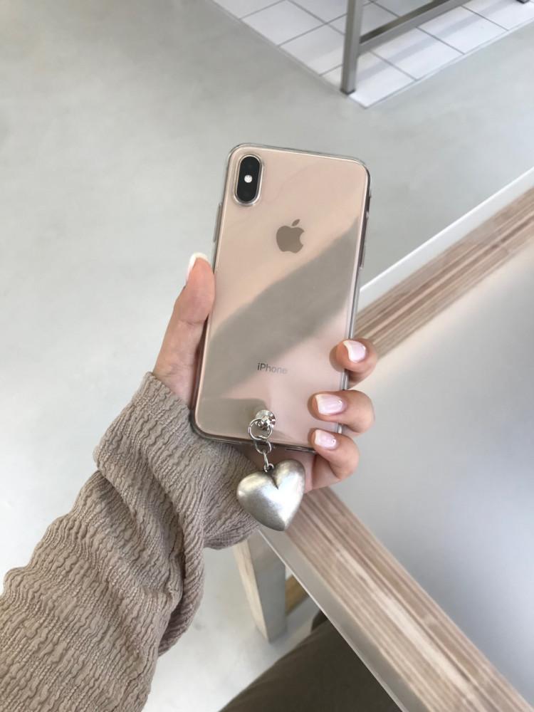 Fall in love case
