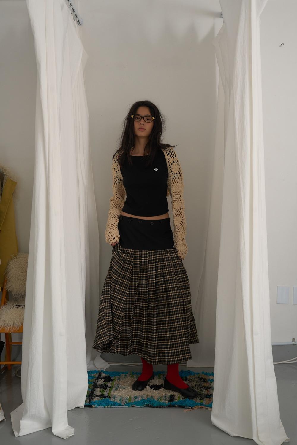 Plaid Layer Long Skirt / Black