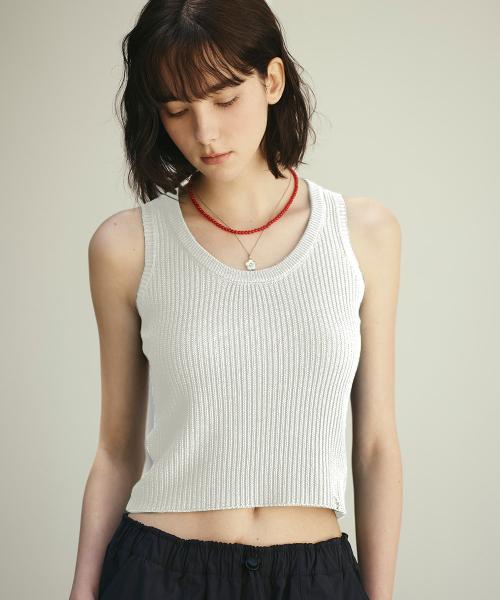 유넥 골지 크롭 니트 슬리브리스 나시 탑 [아이보리]