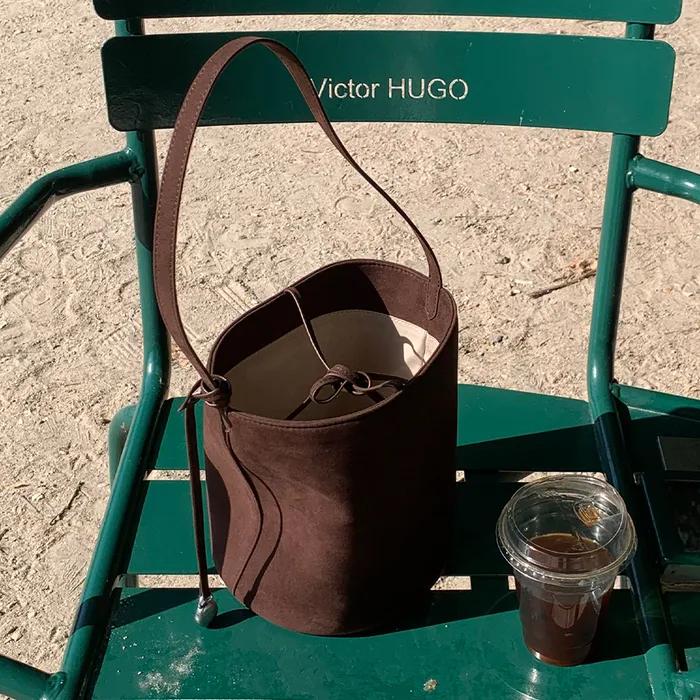 [김가을 Pick] [7th] Suede Basket Bag - Brown