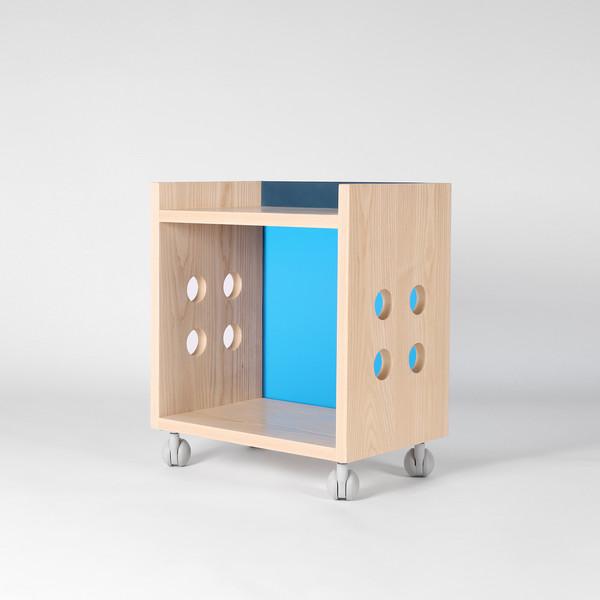 Ando_01 Side Table (Blue) Ash wood